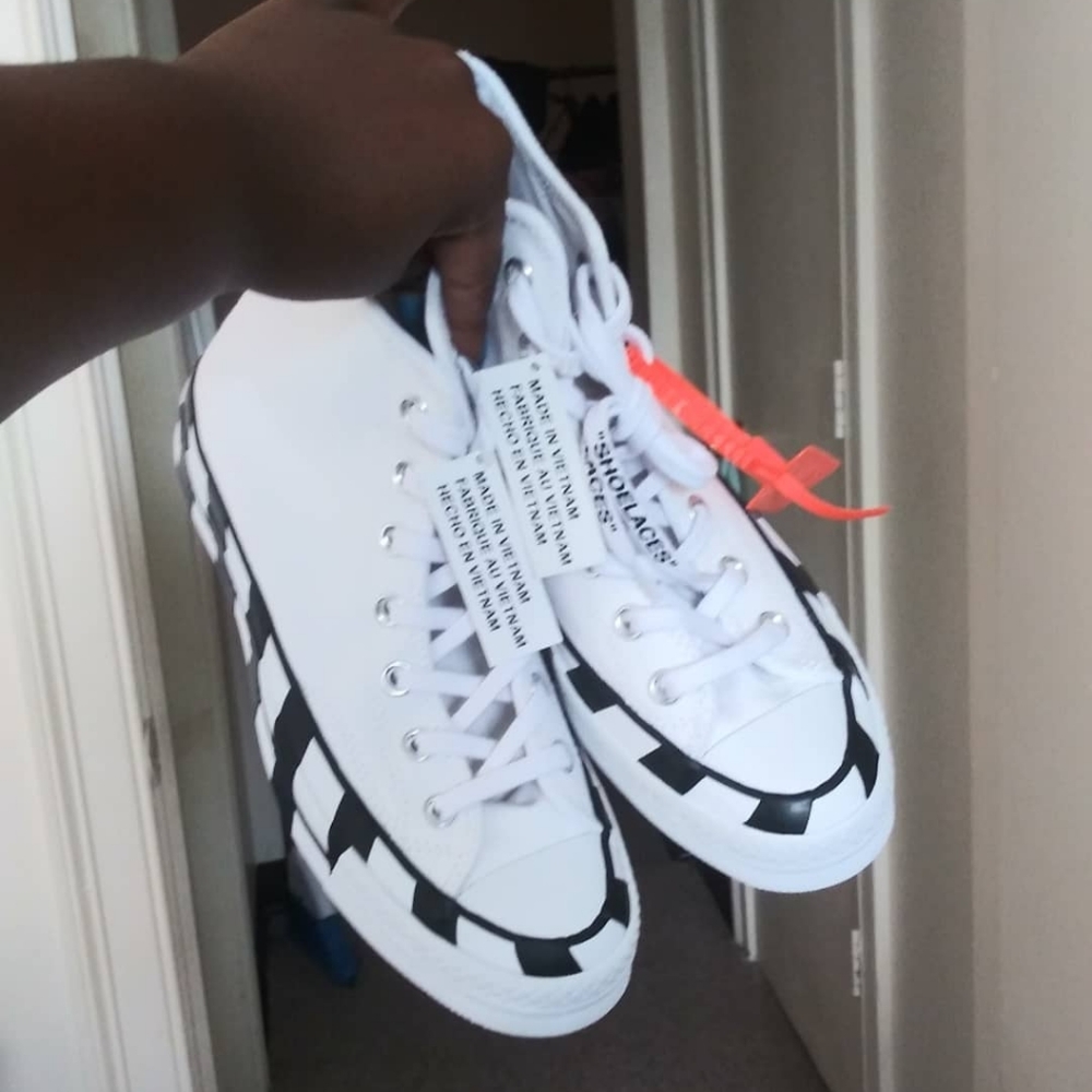Converse X Off White Sneakers - Picture 1 of 4